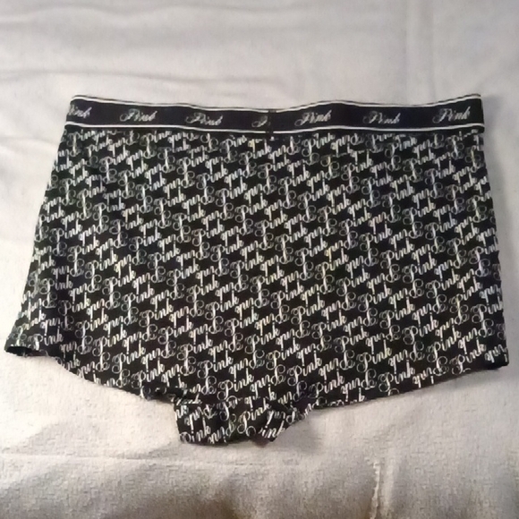 Victoria's Secret PINK Gray and White Boyshorts - Picture 2 of 6